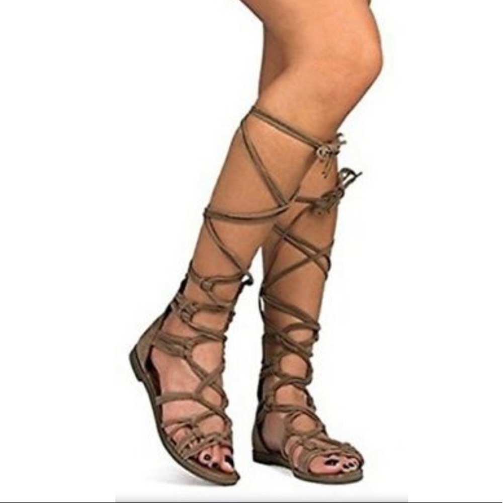 Breckelle’s lace up gladiator sandals